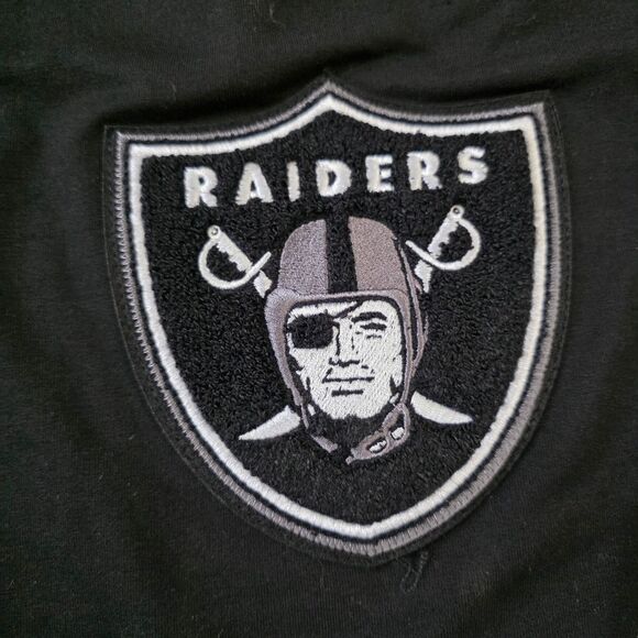Las Vegas Raiders New Era NFL Shorts Chenille Embrodery Logos Black White XXL LE - Picture 5 of 11